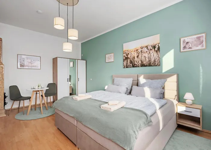 Neu Altstadt Familyoase Wlan Netflix Magenta Apartment Meissen