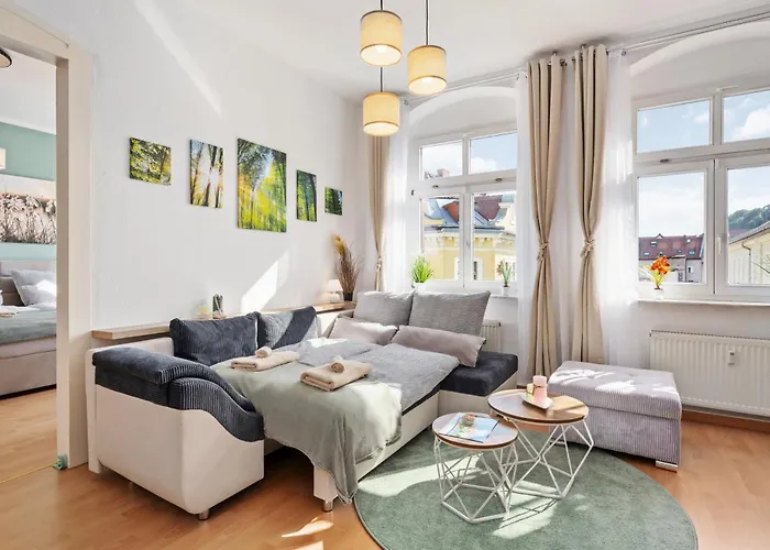 Neu Altstadt Familyoase Wlan Netflix Magenta Apartment